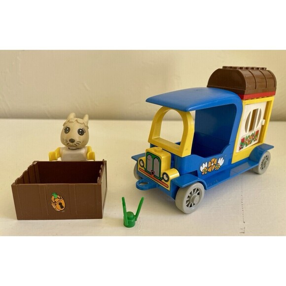 LEGO Fabuland Lot – Camper, Hospital, House, Taxi & More! - Picture 6 of 6